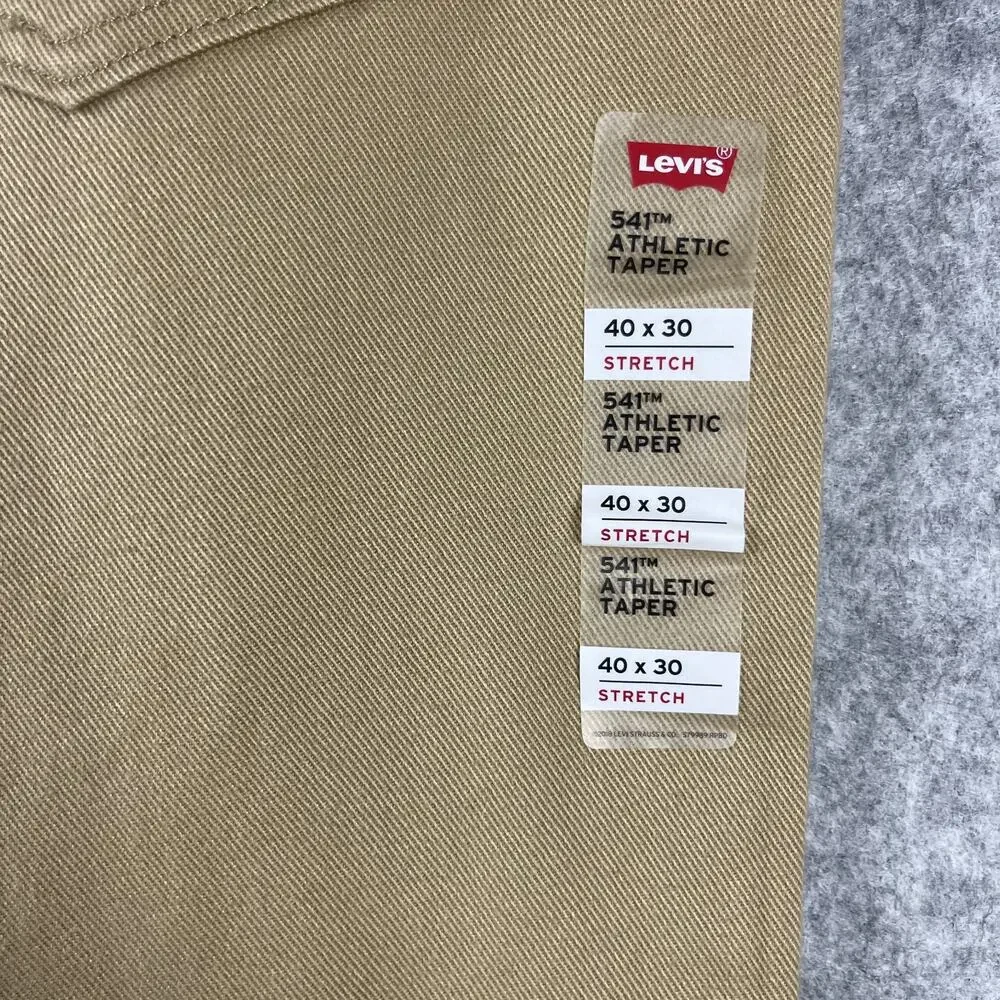 Levis 541 Athletic Taper Jeans Mens 40x30 Beige Stretch White‎ Tab 5 Pocket NEW